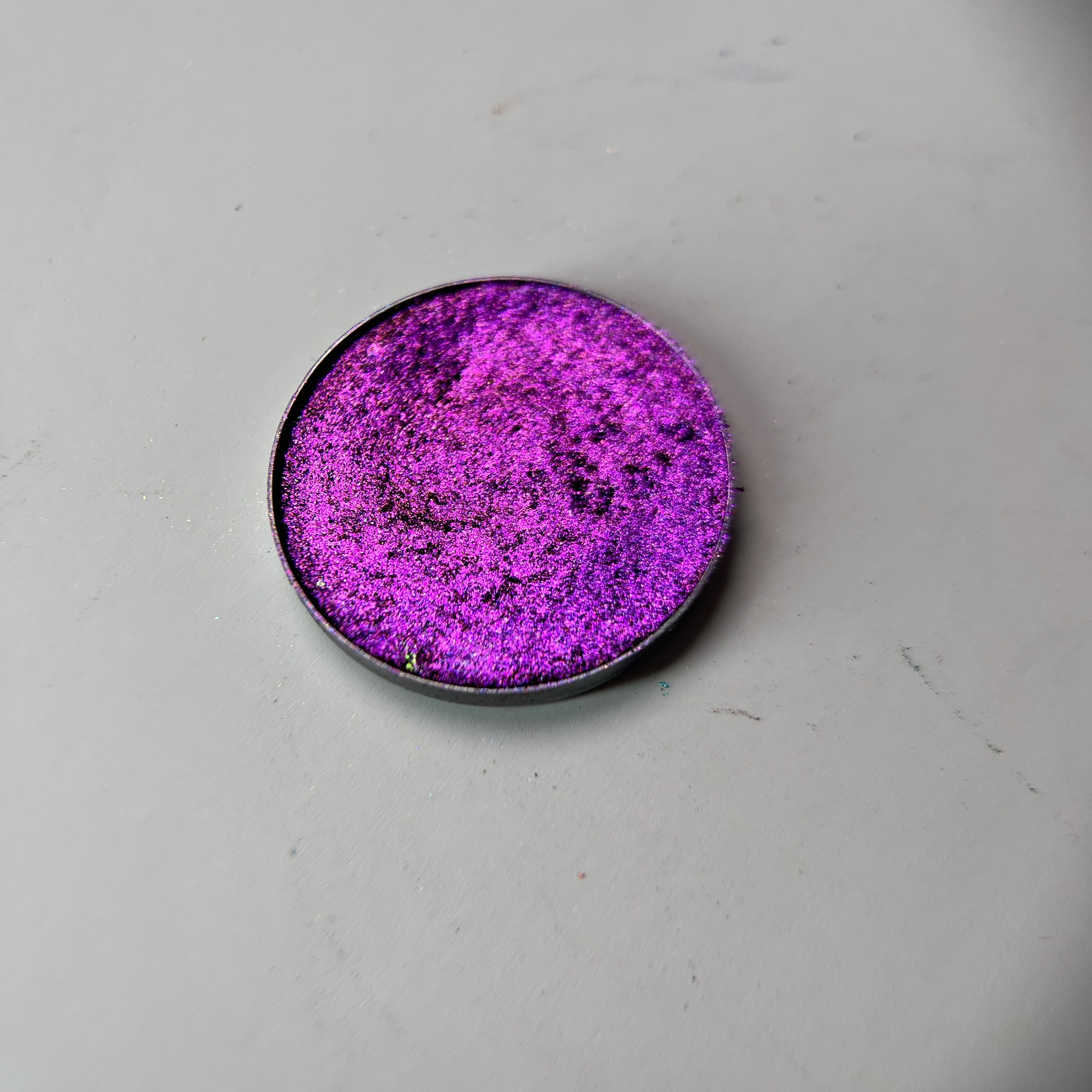 Magenta Meteor - Bright Magenta-Violet Metallic Single Eyeshadow | Foiled High-Pigment