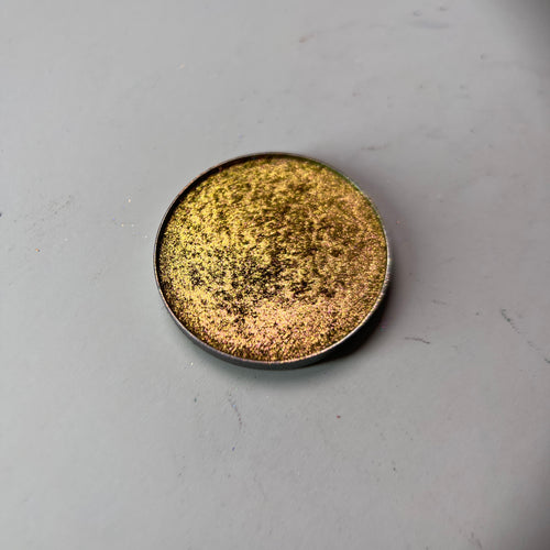 Champagne Dust - Pale Champagne Gold Shimmer Metallic Single Eyeshadow | Foiled High-Pigment
