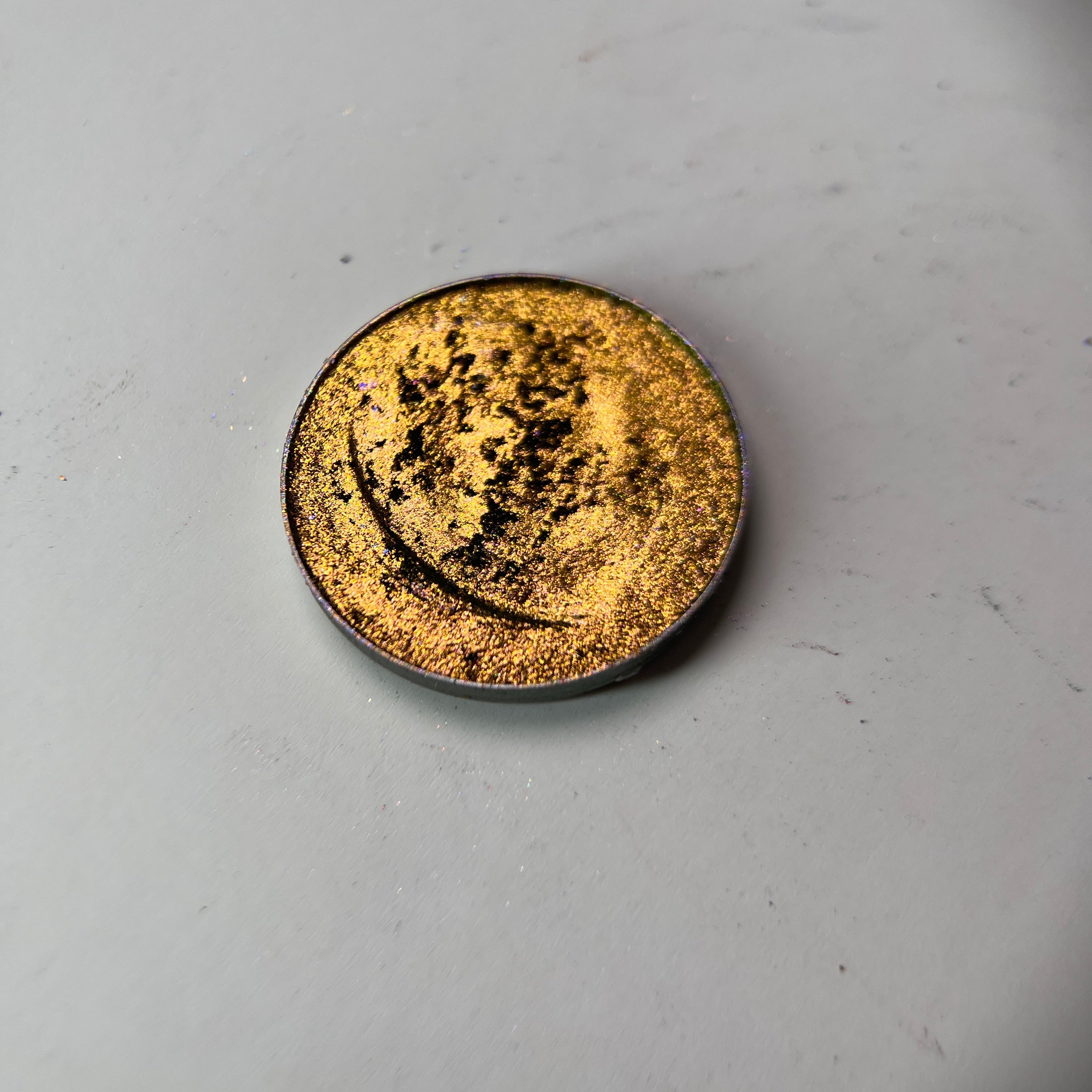 Treasure Gold - Rich Old-Gold Foil Metallic Single Eyeshadow | Foiled High-Pigment